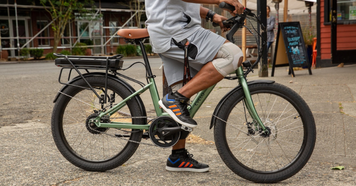 Pedal into the Future: Must-Have Features in Modern E-Bikes